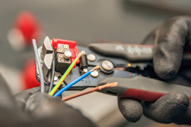 Best Affordable Electrician  in Richwood, OH